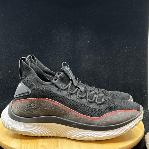 Under Armour Stephen Curry 8 Beautiful Flow BHM Black Red 3024419-003 Size 14 - Picture 4 of 10